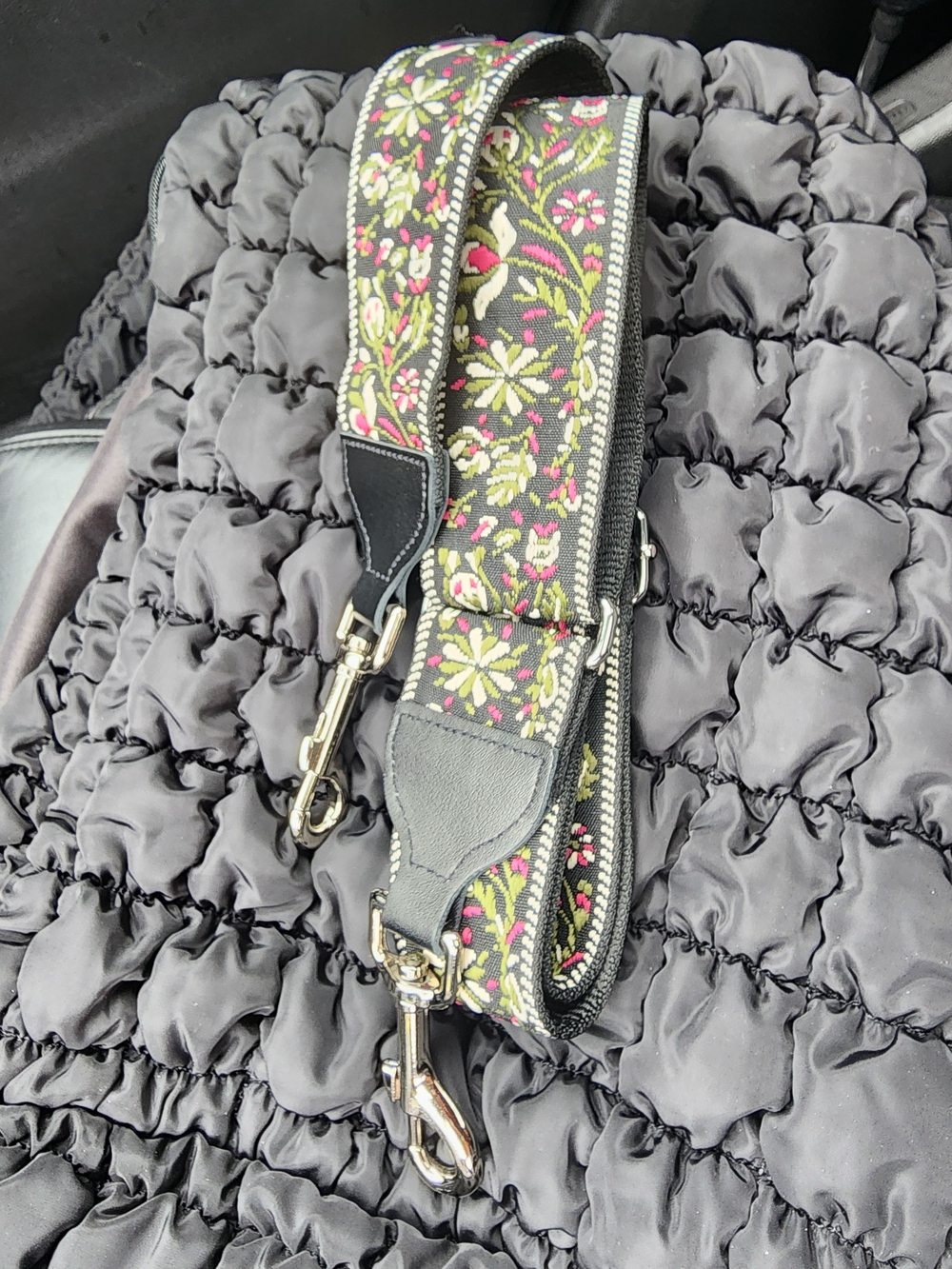 CLOUD MUSIC Floral Jacquard Adjustable Bag Strap - Pink & Green